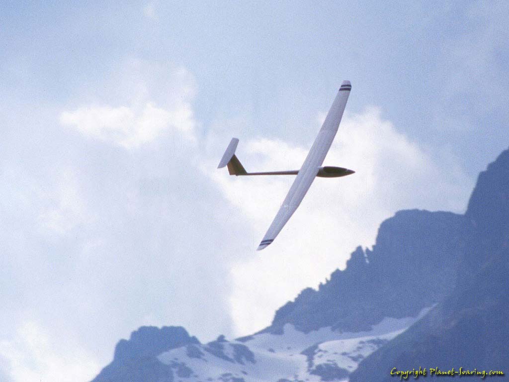 planet-soaring_17